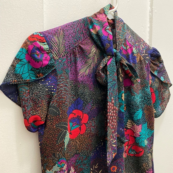 Floral 60s / 70s Mini - Picture 1 of 3